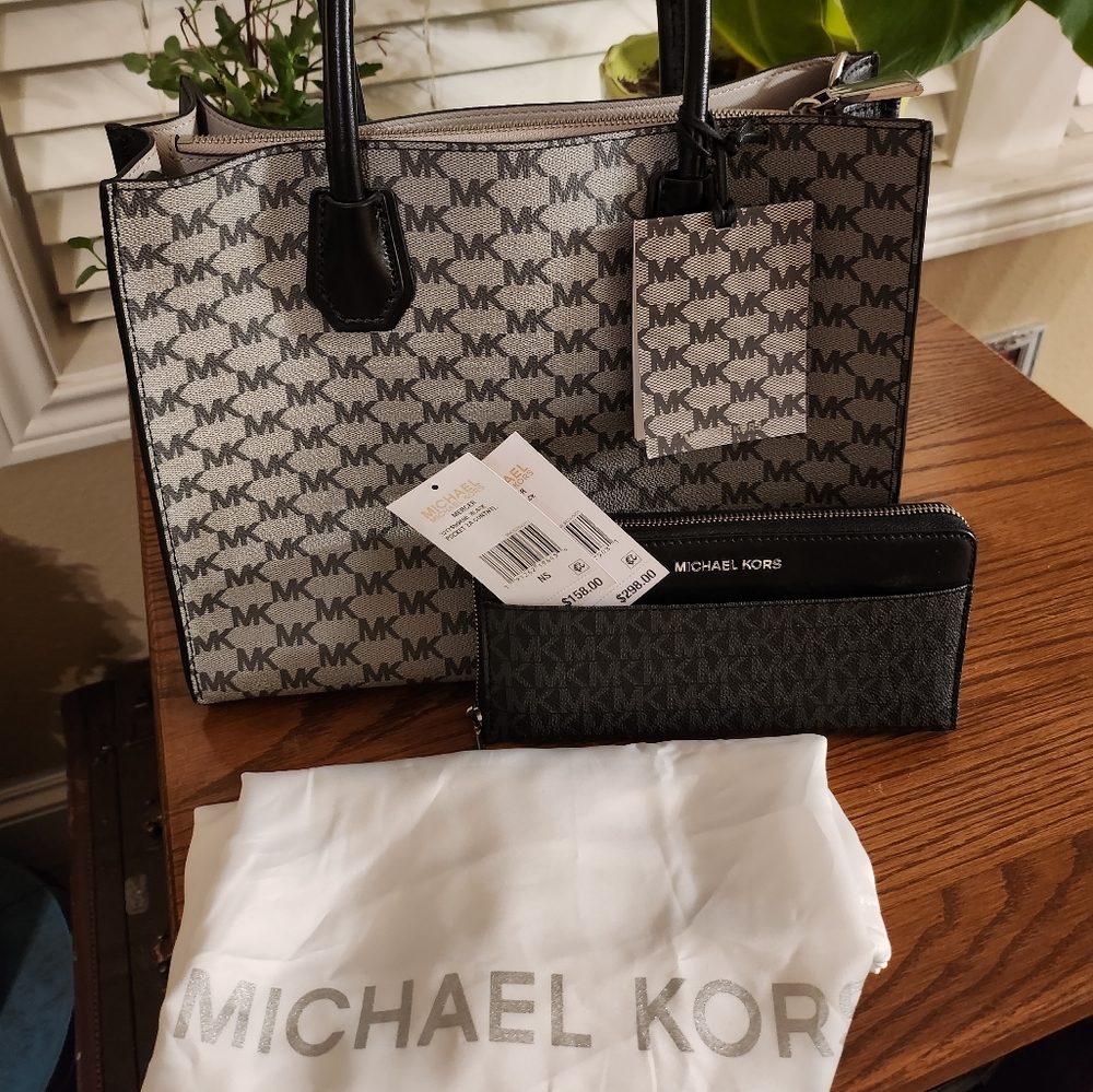 Brand new large Michael Kors  and wallet